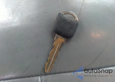 2005 Saturn Relay Fwd z USA, uszkodzony, nr VIN 5GZDV23L45D174723